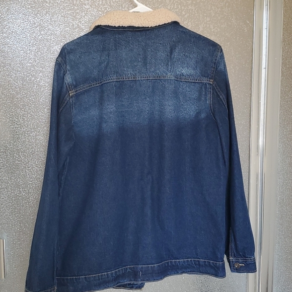 Jean jacket - Picture 4 of 4